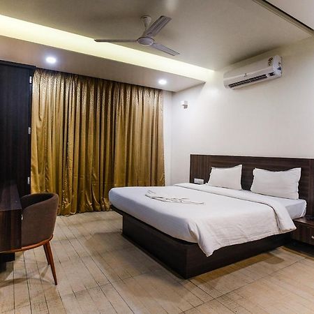 Hotel Manasi Inn Satara Exterior foto